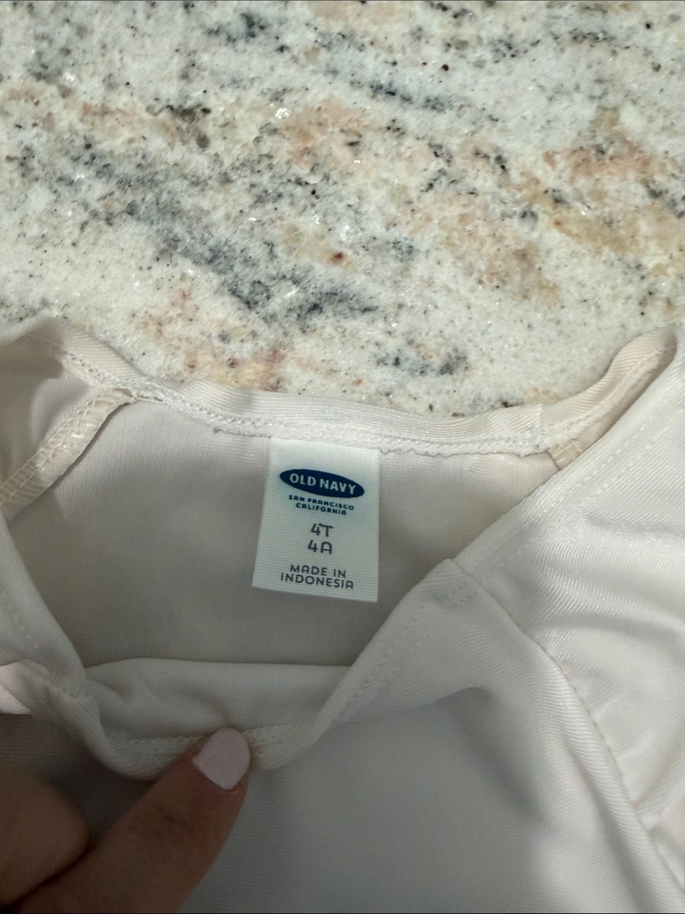 10/$30 Old Navy 2 Sets Two-Piece Rash Swim Set - Picture 9 of 10